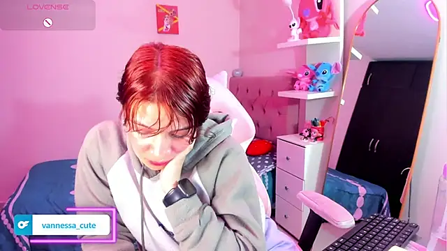 Vannessa__Shy webcam