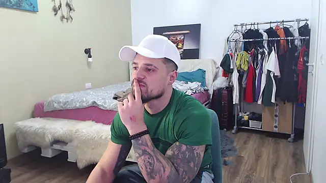 Tiberius_hunk webcam