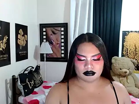 TSbrianaHugeCock webcam