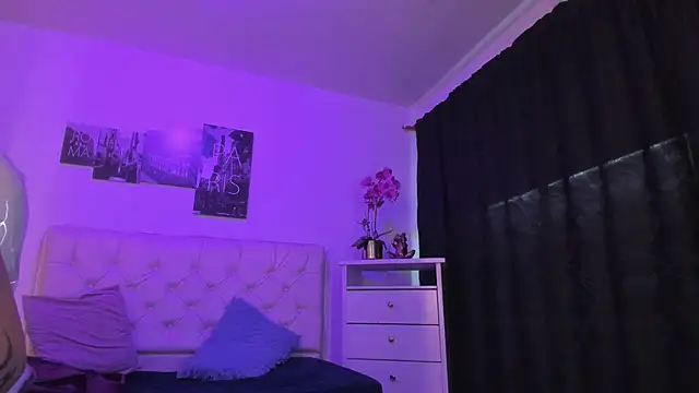 Amy_Kiitty_ webcam