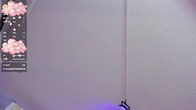 elodie_walker webcam