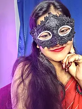 Webcam Model (noty_girl2)  is live.Free join now!