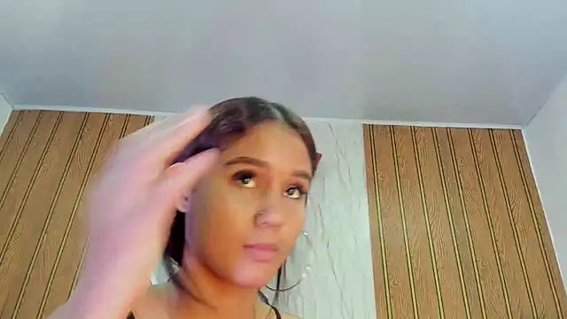 MarianaManzur webcam