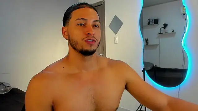 Kris_Khalifa69 webcam