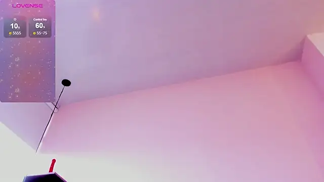 violet_myerrs webcam