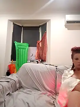 Insideallaroundncum98 webcam