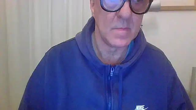 anonimo7735 - ANONIMO7735's free webcam - UK Sex Cams