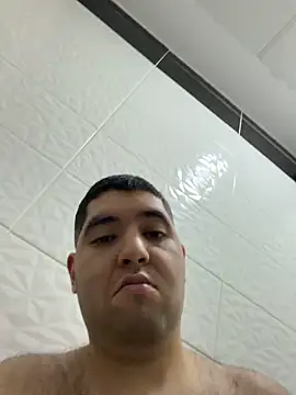 31cektirenbatuu webcam