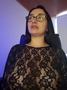 preetypeach - Preetypeach's free webcam - UK Sex Cams