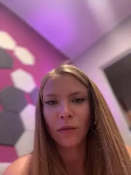 AnastasiaAniess webcam