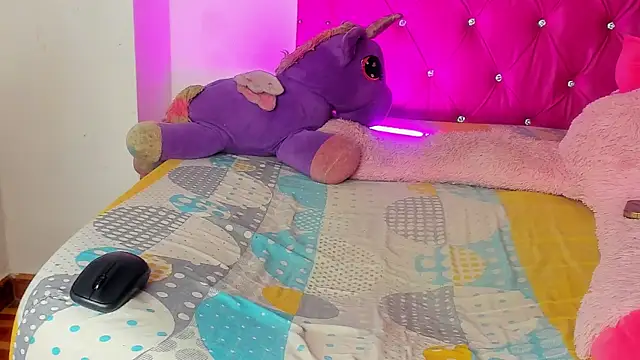 dahiiangomezz webcam