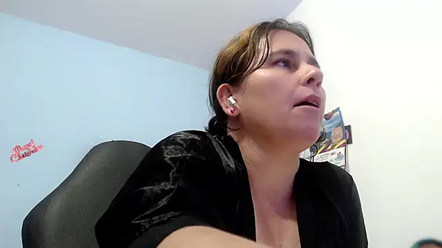 victoria_jones webcam