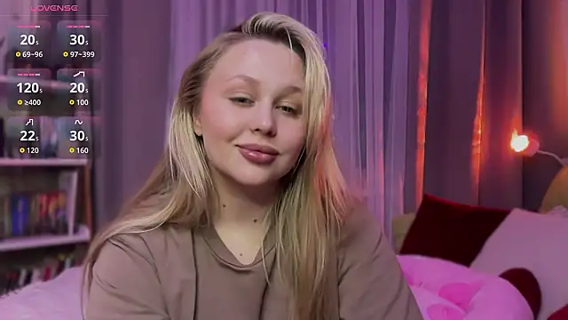 Estella_Elwood webcam