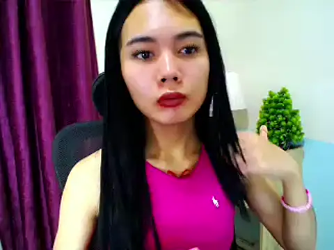 devine_goddess webcam