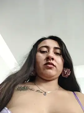 _Sarah-Office1 webcam