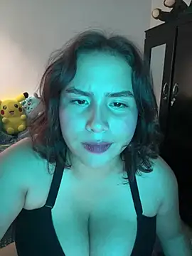 miablakhe (F teen) - Open bra 👀🔥