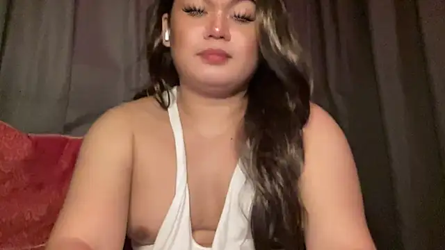 RedHead_Thalia webcam