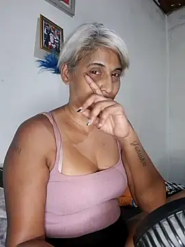 Goodgirlsue_77 webcam