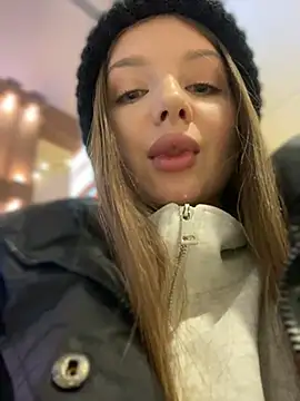 krismagnoly (F young) - PLAY WITH MY WET PUSSY