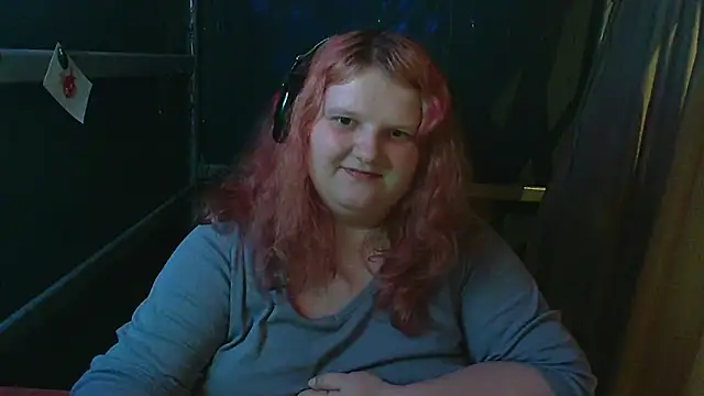 freya_ethel - Freya_Ethel's free webcam