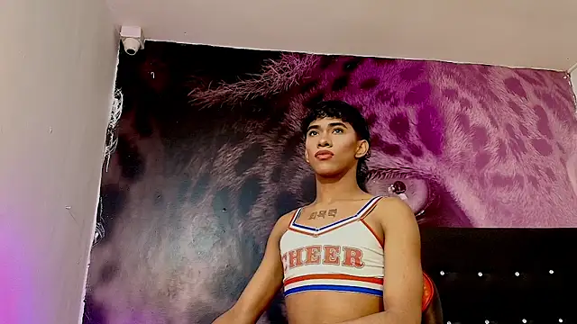 JERO_TEASE_S7S webcam