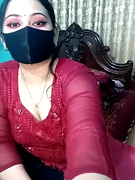 Webcam Model (Porimoni22)  is live.Free join now!