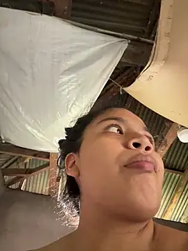 Webcam Model (moncerrat_luna)  is live.Free join now!