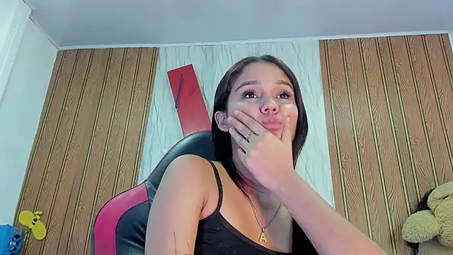 MarianaManzur webcam