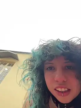 sweet_chaos - Sweet_Chaos's free webcam - UK Sex Cams