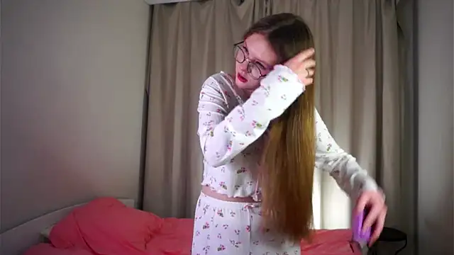 GeorgeneLecompte webcam