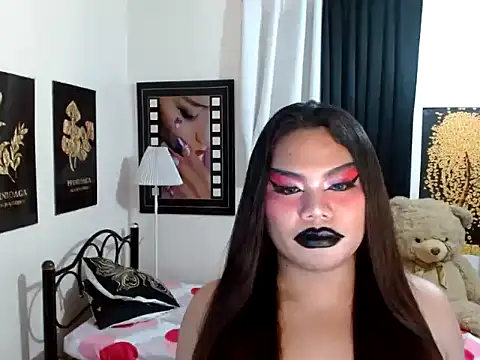 TSbrianaHugeCock webcam