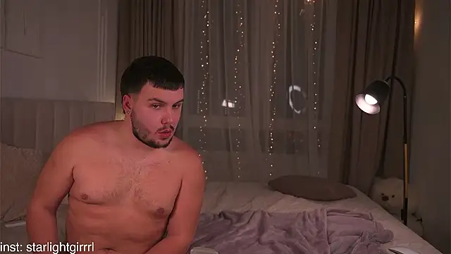 CupOfLovesWhisper webcam