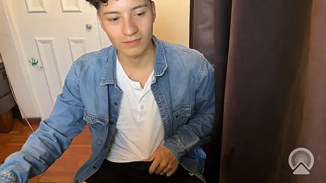 feeelipe2007 - Feeelipe2007's free webcam - UK Sex Cams