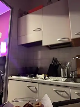 AnastasiaAniess webcam