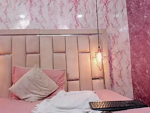 Naughty_Mely_ webcam