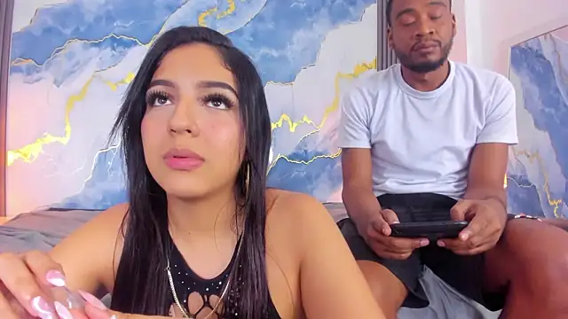 Kylieandjhonny webcam