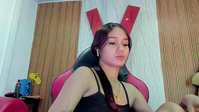 MarianaManzur webcam