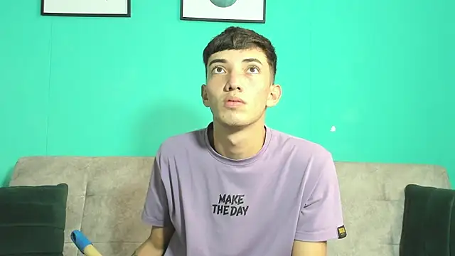 maikol_ortiz (M twink) - show dick