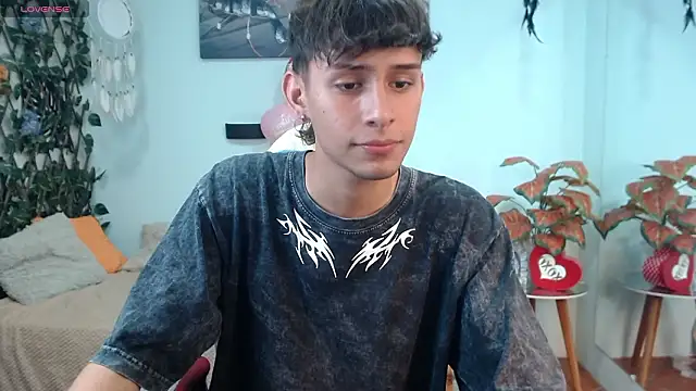 draxblade09 (M twink) - Show my ass doggy