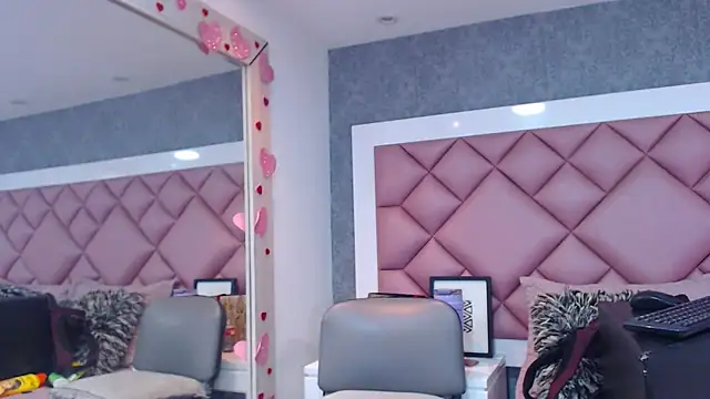 Thegreatonelady webcam