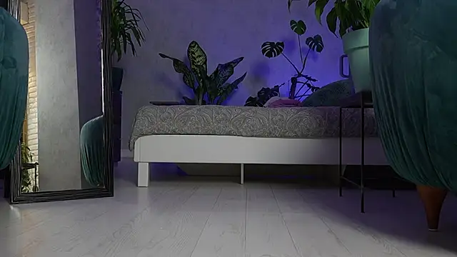 ClaraBendover webcam