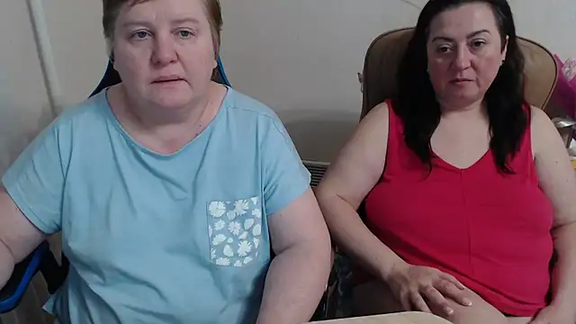 Bertie_Adeline webcam