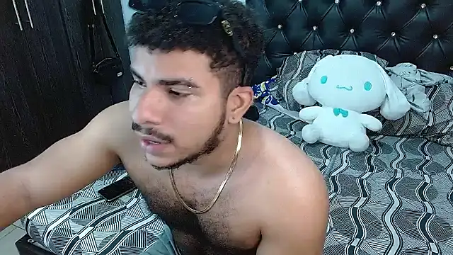 Javier_Hot27_ webcam