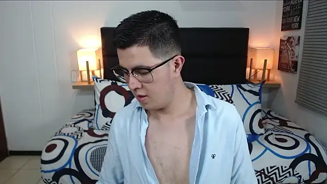 dylan_santiago_ webcam