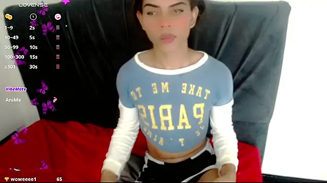 naomy_velez__ webcam