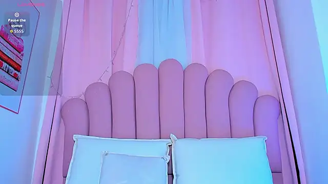 NicoleMadrird webcam