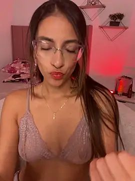 elegant__rouse webcam