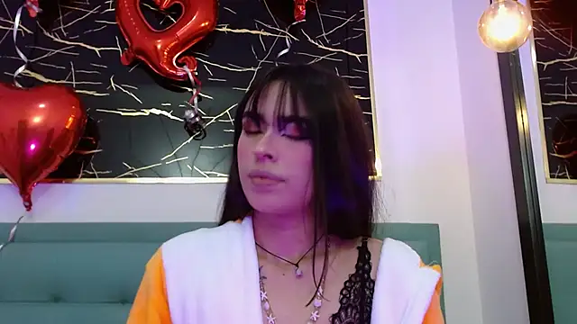 Cloeandtyfanny webcam