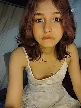 Virgin_Sophia webcam