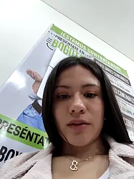 CHARLOTTE__05 webcam